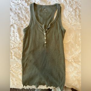 green american eagle button tank top, S